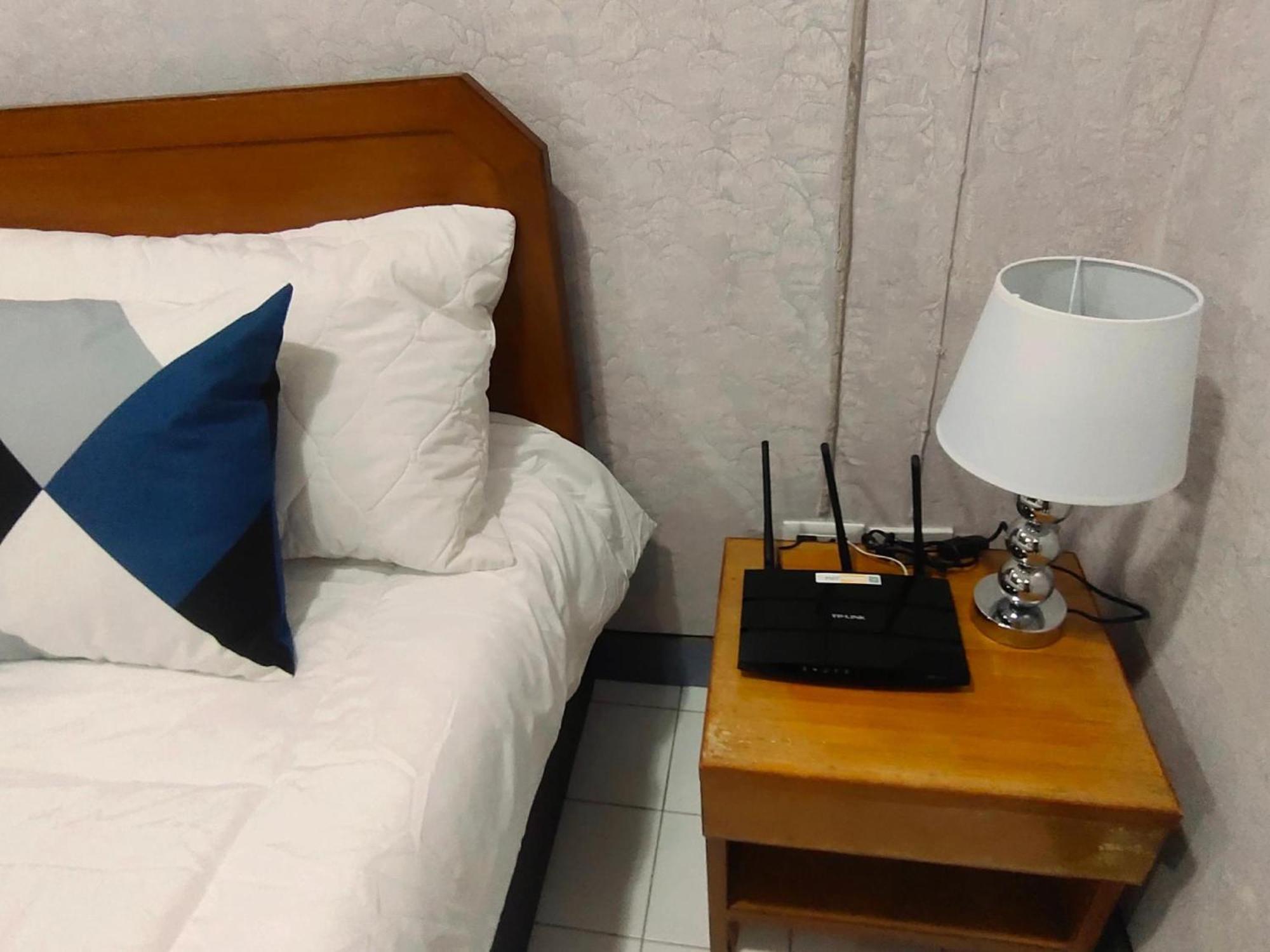 Oyo 75446 Travis Inthamara 49 Hotel Bangkok Kültér fotó